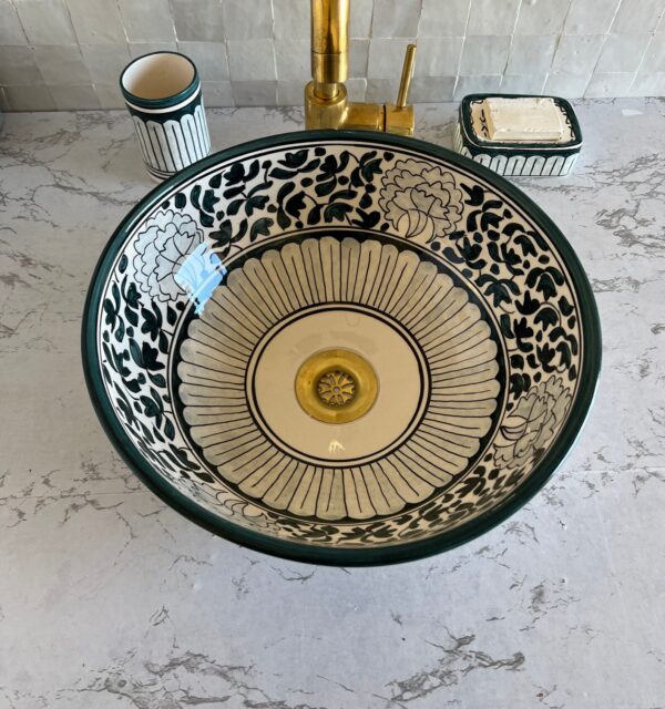 Lavabo artisanal en céramique fait main – Pièce unique pour salle de bain haut de gamme (39 cm x H 13,5 cm, 5,8 kg) – Image 6